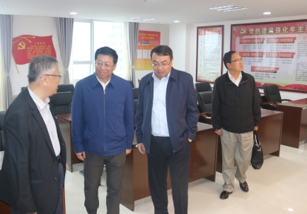 青海省副省長(zhǎng)、省國資委黨委書記、主任王黎明，蒞臨省物產(chǎn)集團(tuán)調(diào)研指導(dǎo)工作