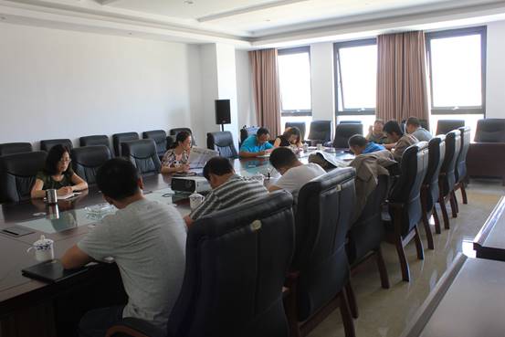 物產(chǎn)集團(tuán)黨委委員、副總經(jīng)理劉玲同志赴臨空開投公司黨支部講 &ldquo;兩學(xué)一做&rdquo;教育專題黨