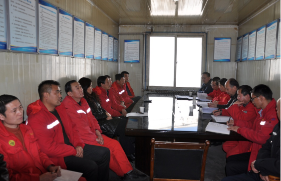 平安春節(jié)、安全先行